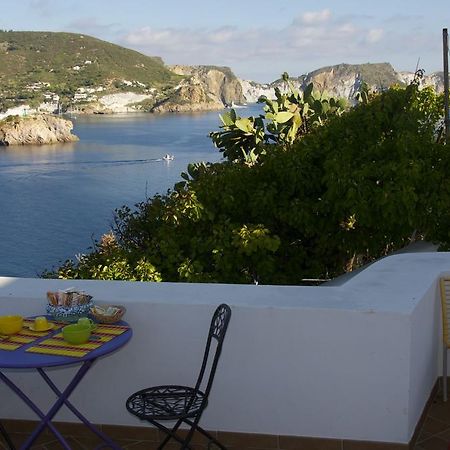 B&B La Terrazza Sul Porto ปอนซา ภายนอก รูปภาพ