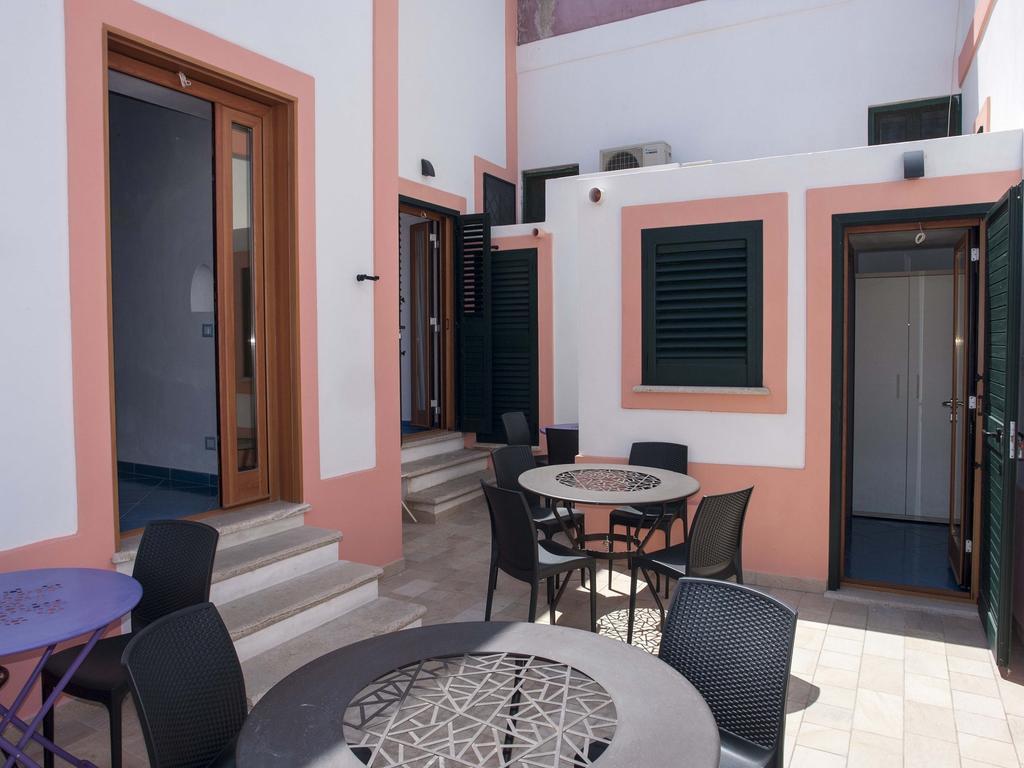 B&B La Terrazza Sul Porto ปอนซา ภายนอก รูปภาพ