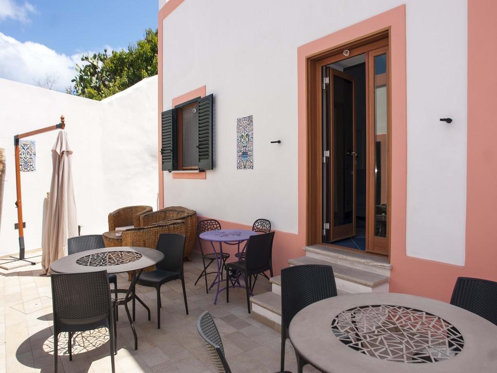 B&B La Terrazza Sul Porto ปอนซา ภายนอก รูปภาพ