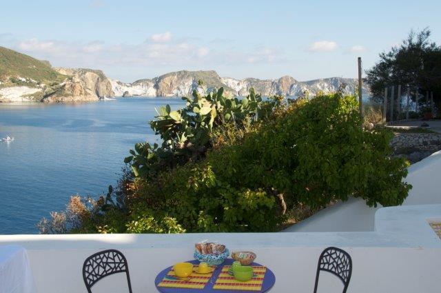 B&B La Terrazza Sul Porto ปอนซา ภายนอก รูปภาพ